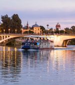 Paseo nocturno por el Guadalquivir